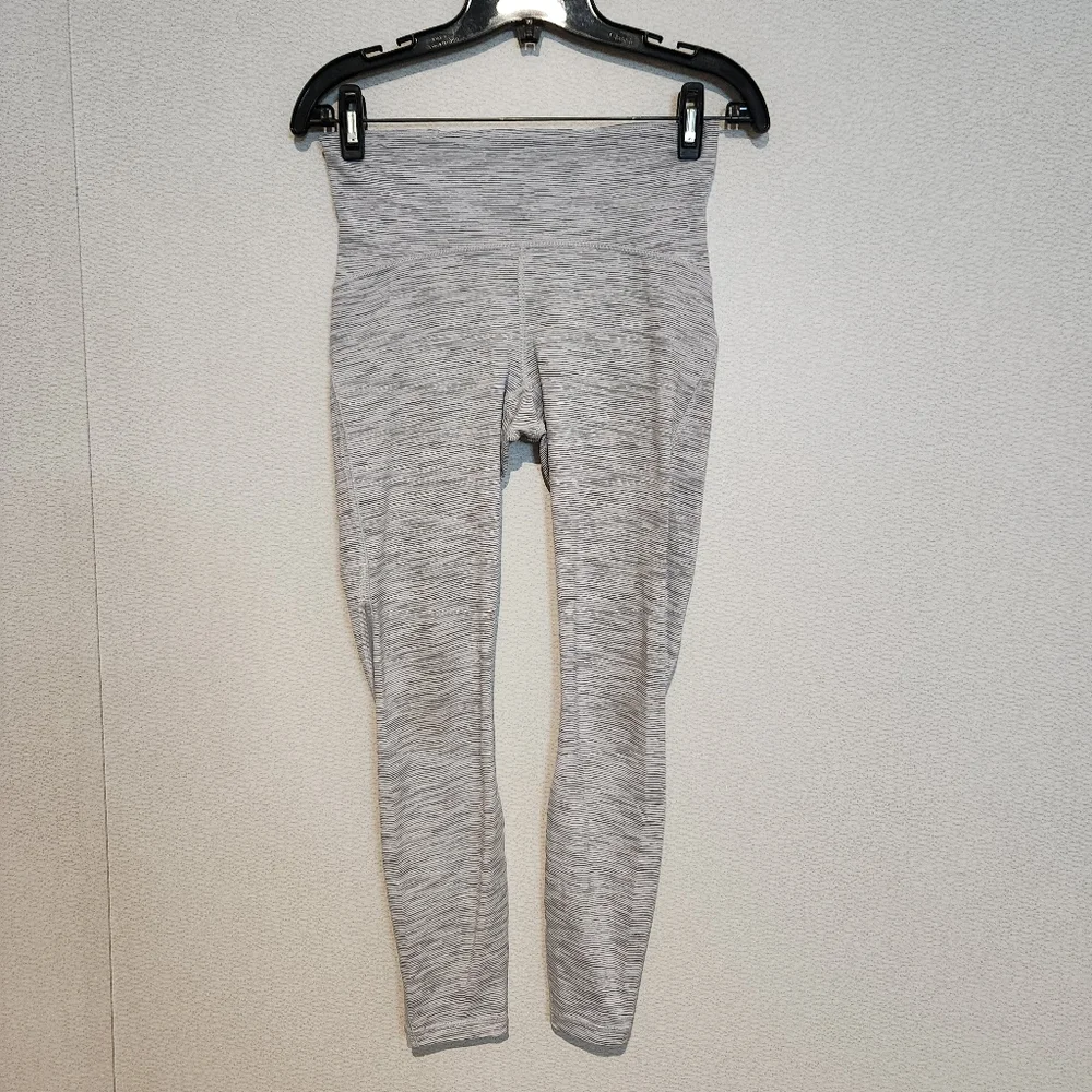 Lululemon Train Times 7/8 Leggings Size 6